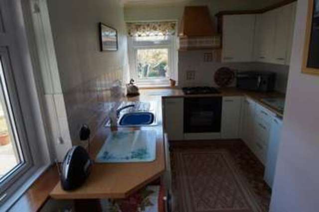  Image of 2 bedroom Flat to rent in Ashcombe Road Weston-super-Mare BS23 at Ashcombe Road  Weston-Super-Mare, BS23 3DX