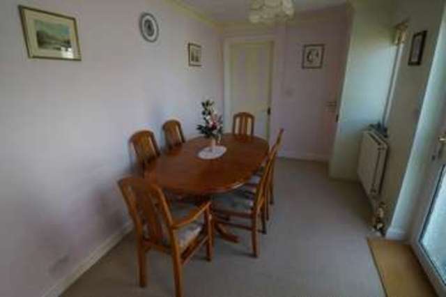  Image of 2 bedroom Flat to rent in Ashcombe Road Weston-super-Mare BS23 at Ashcombe Road  Weston-Super-Mare, BS23 3DX