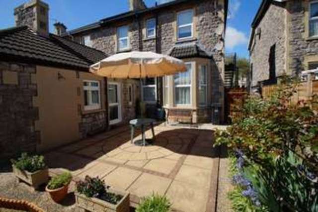  Image of 2 bedroom Flat to rent in Ashcombe Road Weston-super-Mare BS23 at Ashcombe Road  Weston-Super-Mare, BS23 3DX