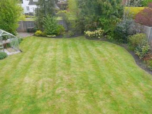  Image of 3 bedroom Detached house to rent in Greville Park Road Ashtead KT21 at Greville Park Road  Ashtead, KT21 2QT