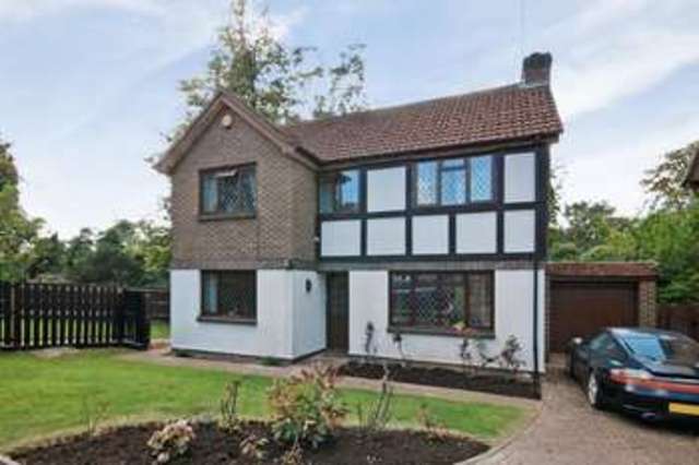 Image of 4 bedroom Detached house for sale in The Cedars Leatherhead KT22 at The Cedars  Leatherhead, KT22 8TH