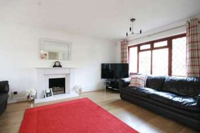  Image of 4 bedroom Detached house for sale in The Cedars Leatherhead KT22 at The Cedars  Leatherhead, KT22 8TH