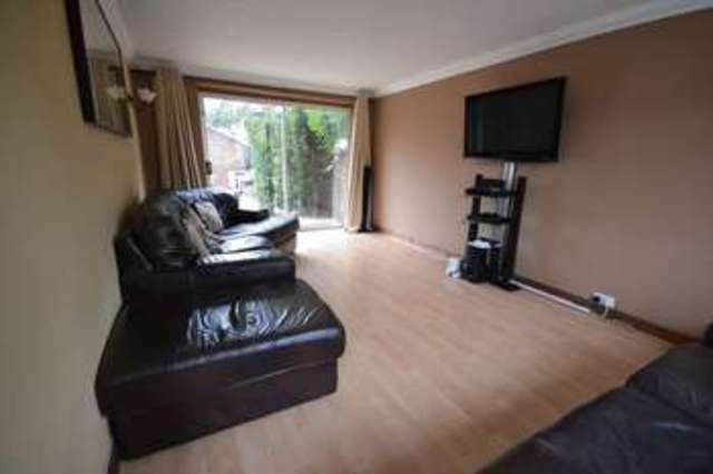  Image of 3 bedroom Terraced house to rent in Ashworth Avenue Chaddesden Derby DE21 at Ashworth Avenue  Chaddesden, DE21 6RQ