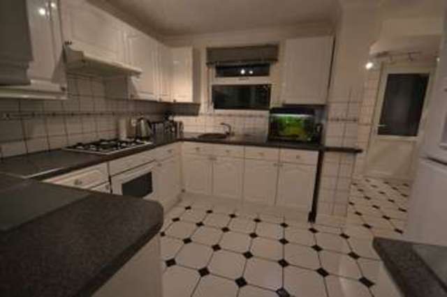  Image of 3 bedroom Terraced house to rent in Ashworth Avenue Chaddesden Derby DE21 at Ashworth Avenue  Chaddesden, DE21 6RQ