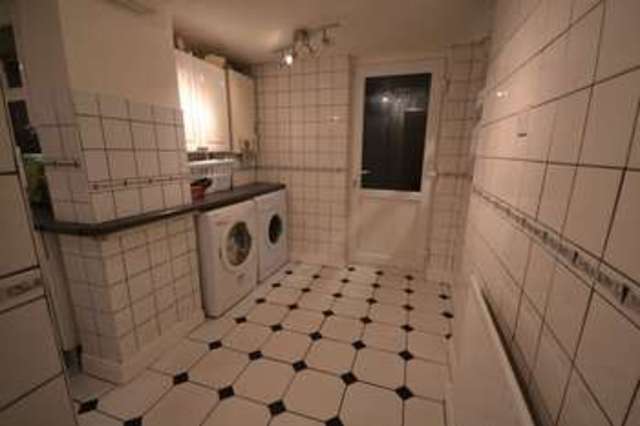  Image of 3 bedroom Terraced house to rent in Ashworth Avenue Chaddesden Derby DE21 at Ashworth Avenue  Chaddesden, DE21 6RQ