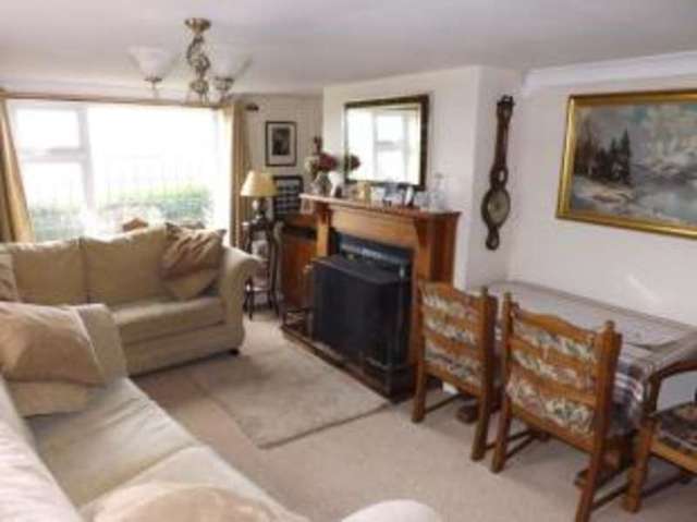  Image of 3 bedroom Detached house for sale in Authorpe Road South Reston Louth LN11 at South Reston Louth South Reston, LN11 8JJ
