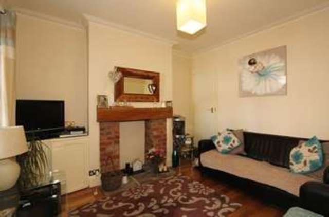  Image of 4 bedroom Terraced house for sale in Avenue Road Ashby-De-La-Zouch LE65 at Avenue Road  Ashby-De-La-Zouch, LE65 2FA