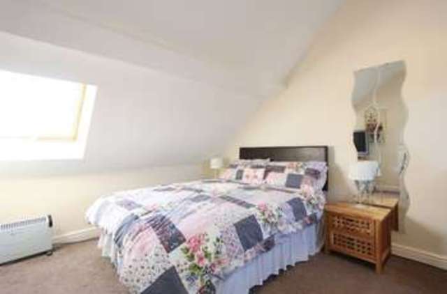  Image of 4 bedroom Terraced house for sale in Avenue Road Ashby-De-La-Zouch LE65 at Avenue Road  Ashby-De-La-Zouch, LE65 2FA