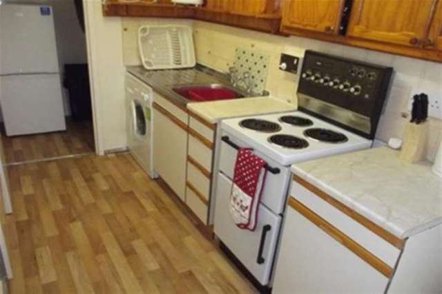  Image of 1 bedroom Flat to rent in The Furlongs Hamilton ML3 at Hamilton, ML3 0BL