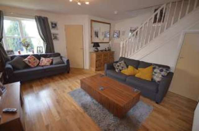  Image of 3 bedroom Semi-Detached house for sale in Bakehurst Close New Mills High Peak SK22 at Bakehurst Close New Mills High Peak, SK22 4PT