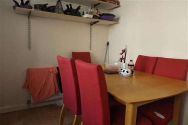  Image of 3 bedroom Detached house to rent in Mount Street Bangor LL57 at Bangor, LL57 1BQ