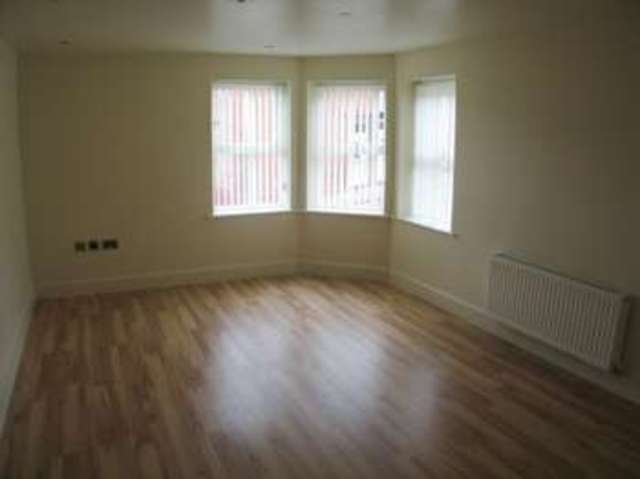  Image of 2 bedroom Flat to rent in Hargreave Terrace Darlington DL1 at Hargreave Terrace  Darlington, DL1 5LE
