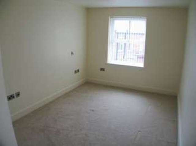  Image of 2 bedroom Flat to rent in Hargreave Terrace Darlington DL1 at Hargreave Terrace  Darlington, DL1 5LE