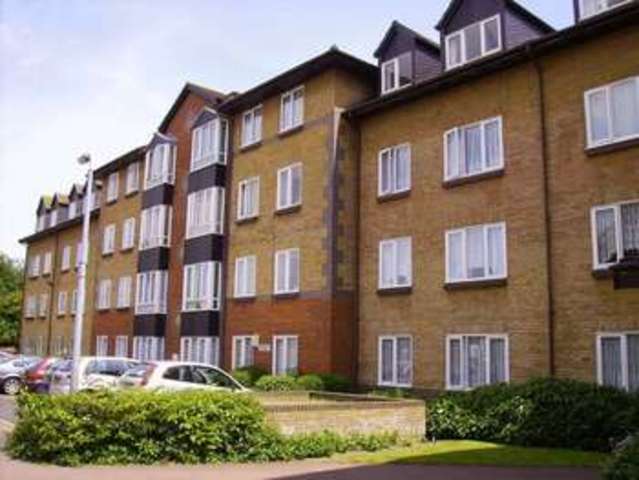  Image of 1 bedroom Retirement Property for sale in Barkers Court Sittingbourne ME10 at Chalkwell Road  Sittingbourne, ME10 1LW