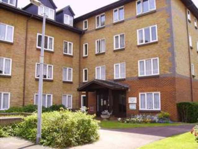  Image of 1 bedroom Retirement Property for sale in Barkers Court Sittingbourne ME10 at Chalkwell Road  Sittingbourne, ME10 1LW
