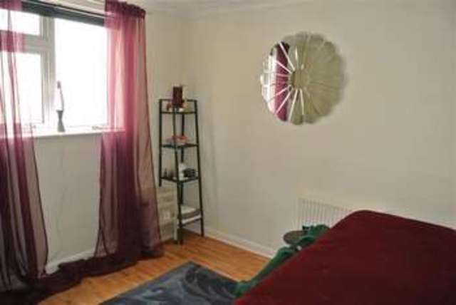  Image of 3 bedroom Bungalow for sale in Barnfield Close Galmpton Brixham TQ5 at Barnfield Close Galmpton Brixham, TQ5 0LY