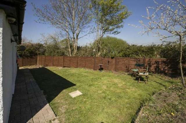  Image of 3 bedroom Detached house for sale in Basingstoke Road Spencers Wood Reading RG7 at Basingstoke Road  Reading, RG7 1AP