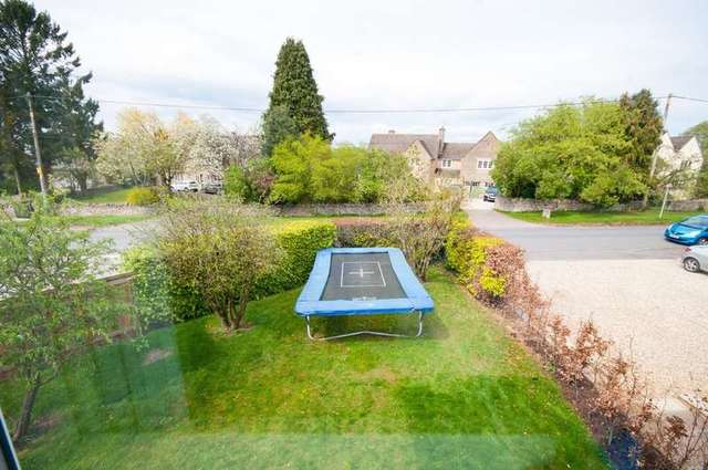  Image of 5 bedroom Detached house for sale in Baunton Lane Cirencester GL7 at Cirencester Gloucestershire, GL7 2NQ