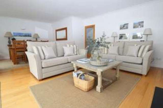  Image of 6 bedroom Terraced house for sale in Beaconsfield Road Clifton Bristol BS8 at Beaconsfield Road Clifton Bristol, BS8 2TR