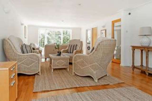  Image of 6 bedroom Terraced house for sale in Beaconsfield Road Clifton Bristol BS8 at Beaconsfield Road Clifton Bristol, BS8 2TR