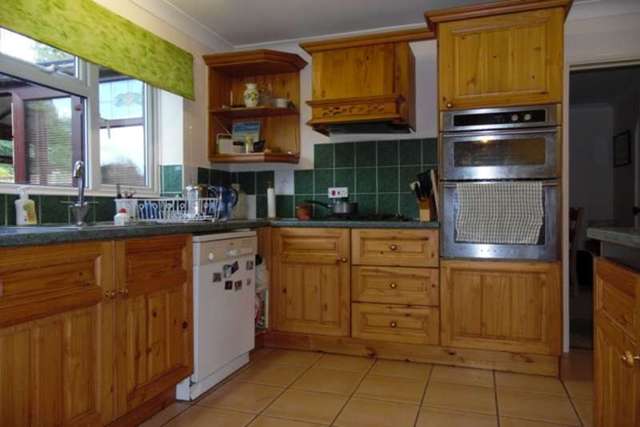  Image of 4 bedroom Detached house for sale in Beaulieu Close Bracknell RG12 at Beaulieu Close Martins Heron Bracknell, RG12 9QL