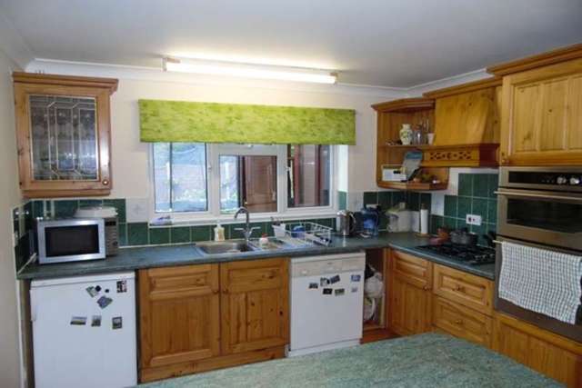  Image of 4 bedroom Detached house for sale in Beaulieu Close Bracknell RG12 at Beaulieu Close Martins Heron Bracknell, RG12 9QL