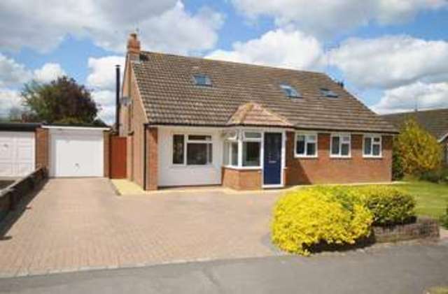 Image of 5 bedroom Detached house for sale in Earlswood Close Aylesbury HP21 at Earlswood Close  Aylesbury, HP21 7PG
