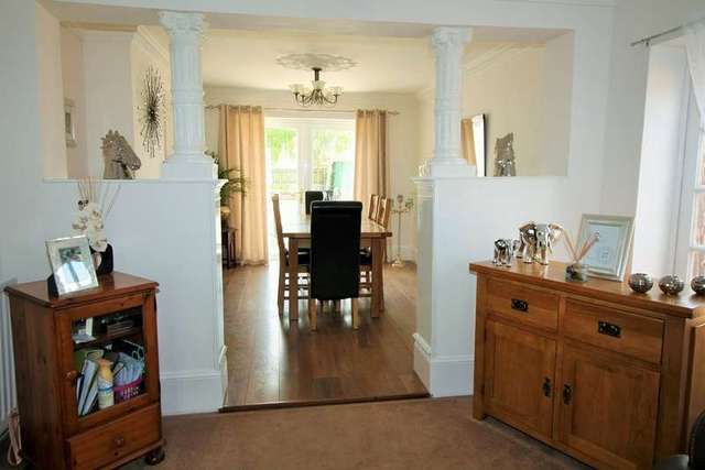  Image of 4 bedroom Detached house for sale in Hulbert Road Bedhampton Havant PO9 at Bedhampton Havant Hampshire, PO9 3TA