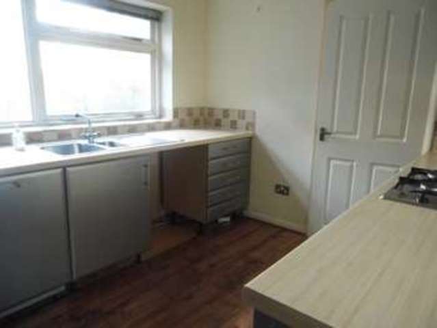  Image of 3 bedroom Flat for sale in Willow Bank Fallowfield Manchester M14 at Willowbank Manchester Manchester, M14 6XN