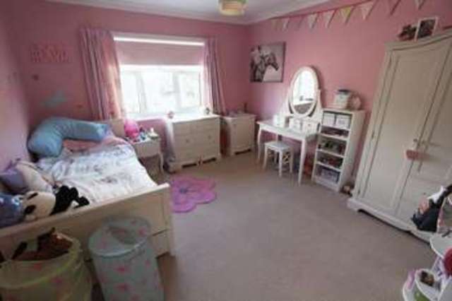  Image of 4 bedroom Semi-Detached house for sale in Bellemoor Road Shirley Southampton SO15 at Bellemoor Road  Southampton, SO15 7RA