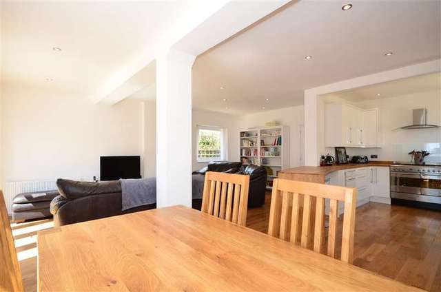  Image of 5 bedroom Detached house for sale in Bembridge Drive Hayling Island PO11 at Hayling Island Hampshire Hayling Island, PO11 9LU