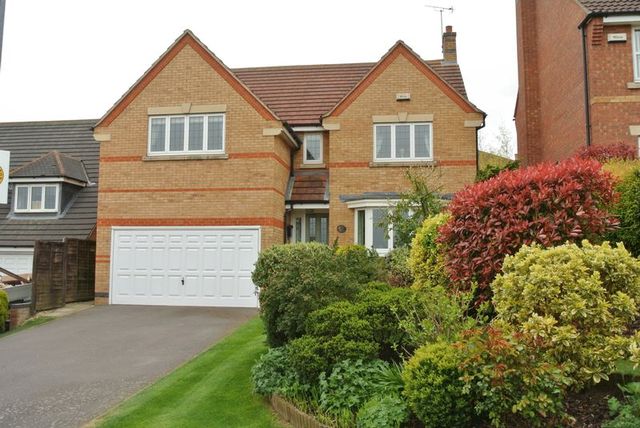  Image of 4 bedroom Detached house for sale in Berkeley Avenue Grantham NG31 at Berkeley Avenue  Grantham, NG31 8UA