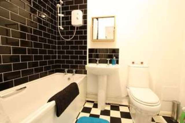  Image of 1 bedroom Flat to rent in Bernard Ashley Drive London SE7 at Bernard Ashley Drive  Charlton, SE7 7UD