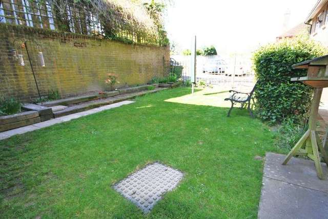  Image of 2 bedroom Flat for sale in West Street Billingshurst RH14 at West Street Billingshurst West Sussex, RH14 9HW