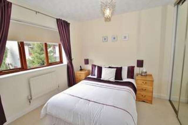  Image of 4 bedroom Detached house for sale in Birdlip Close Witney OX28 at Birdlip Close  Witney, OX28 5GE