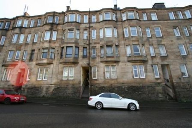  Image of 1 bedroom Flat to rent in Birkenshaw Street Dennistoun Glasgow G31 at Dennistoun Glasgow Glasgow, G31 2UH