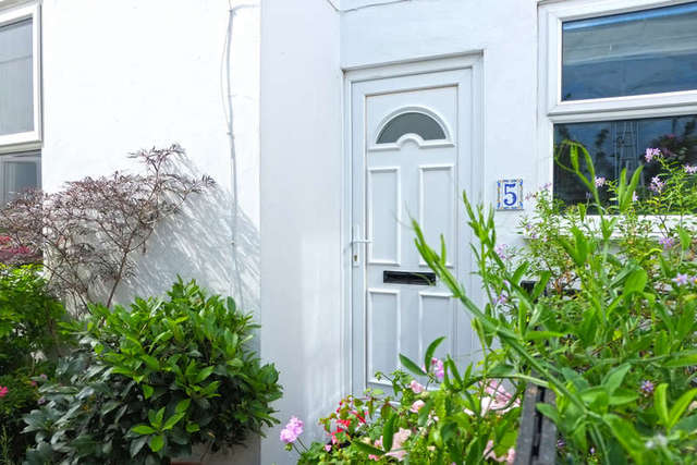  Image of 2 bedroom End of Terrace to rent in Blackfriars Road Great Yarmouth NR30 at Great Yarmouth Norfolk Great Yarmouth, NR30 3BX