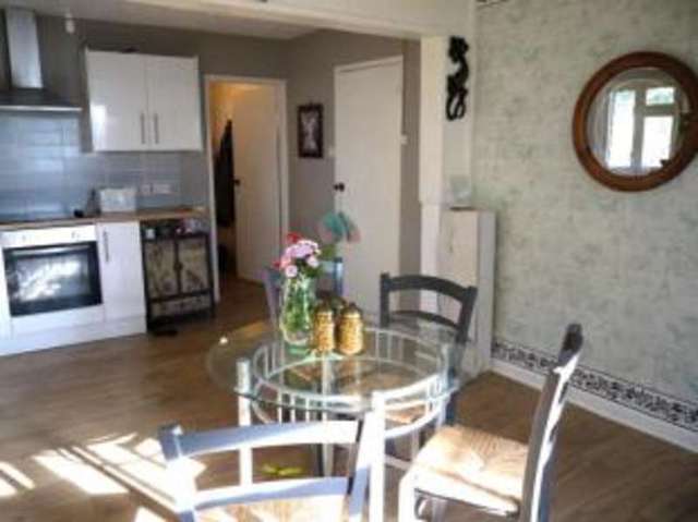  Image of 3 bedroom Bungalow for sale in Kings Road Blandford Forum DT11 at Blandford Forum Dorset Blandford Forum, DT11 7LB