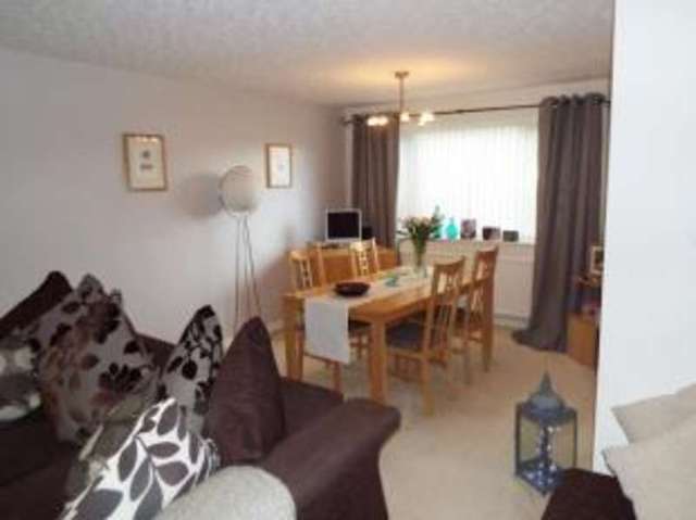  Image of 3 bedroom Detached house for sale in Blantyre Avenue Nottingham NG5 at Rise Park Nottingham Arnold, NG5 5DN