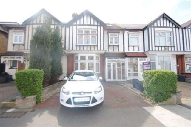  Image of 4 bedroom Terraced house to rent in Blenheim Avenue Ilford IG2 at Blenheim Avenue  Ilford, IG2 6JG
