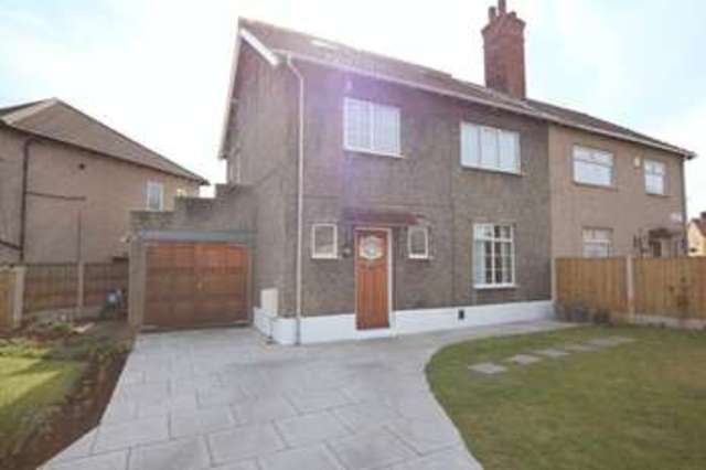  Image of 4 bedroom Semi-Detached house for sale in Blomfield Road Allerton Liverpool L19 at Blomfield Road  Liverpool, L19 4UY