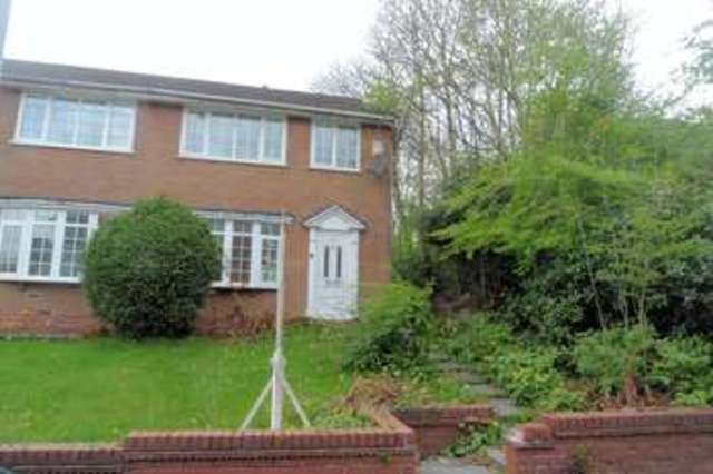  Image of 2 bedroom Semi-Detached house to rent in Park Road Bolton BL1 at Heaton BOLTON, BL1 4RD