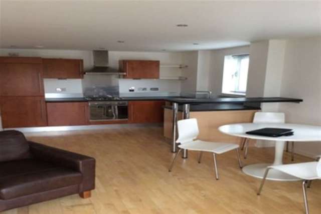  Image of 2 bedroom Flat to rent in Gotts Road Leeds LS12 at Leeds, LS12 1DL