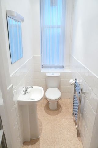  Image of 1 bedroom Flat to rent in Bonnington Road Edinburgh EH6 at Leith Edinburgh Edinburgh, EH6 5BH