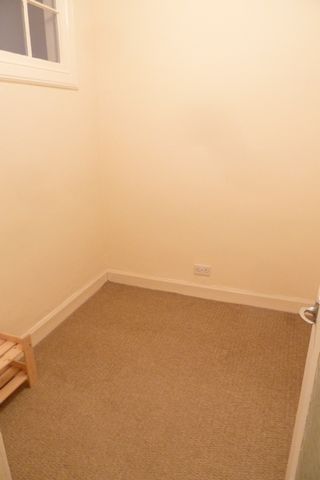  Image of 1 bedroom Flat to rent in Bonnington Road Edinburgh EH6 at Leith Edinburgh Edinburgh, EH6 5BH