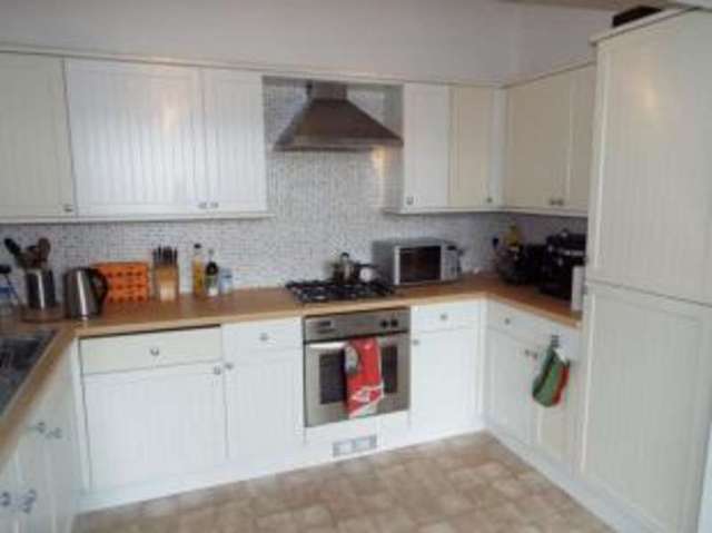  Image of 2 bedroom Flat for sale in Glen Road Pokesdown Bournemouth BH5 at Boscombe Manor Bournemouth Boscombe, BH5 1NJ