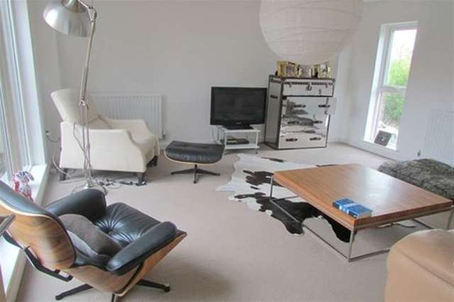  Image of 4 bedroom Terraced house for sale in Bosun Walk Street BA16 at Street, BA16 0FR
