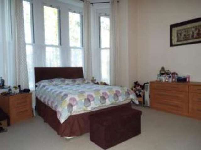  Image of 2 bedroom Flat for sale in Knyveton Road Boscombe Bournemouth BH1 at East Cliff Bournemouth Boscombe, BH1 3QJ