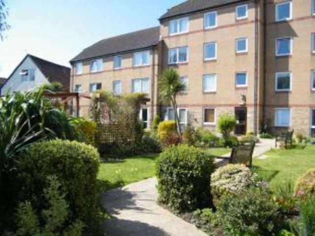  Image of 1 bedroom Retirement Property for sale in Sea Road Boscombe Bournemouth BH5 at Bournemouth Dorset Boscombe, BH5 1DG