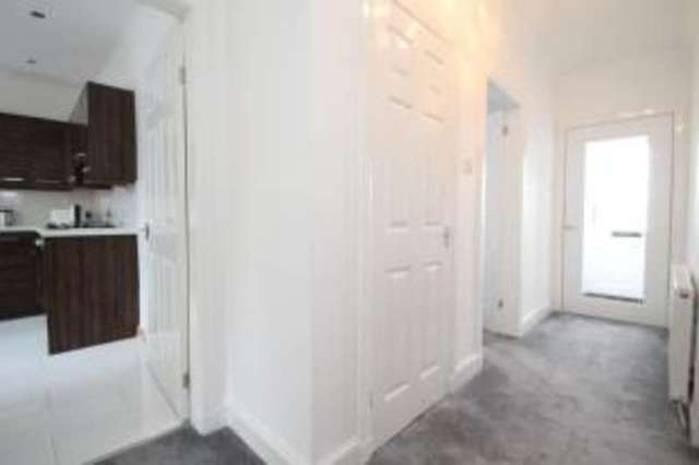  Image of 2 bedroom Flat for sale in Braedale Avenue Motherwell ML1 at Motherwell North Lanarkshire Motherwell, ML1 3DX
